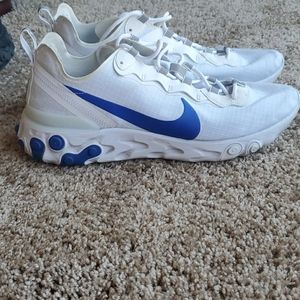 Nike Element React 55